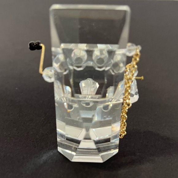 Crystal VINTAGE TELEPHONE Figurine with Gold Accents: miniature collectible - Picture 5 of 7